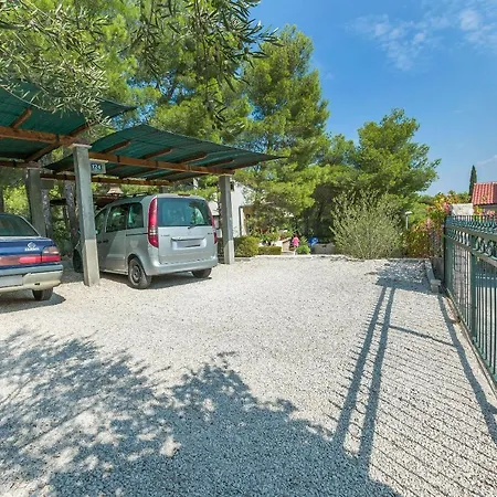 Ametist * Milna (Brac)
